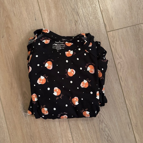 Cuddl Duds Fox Pattern Black Pajama Set - Picture 6 of 10